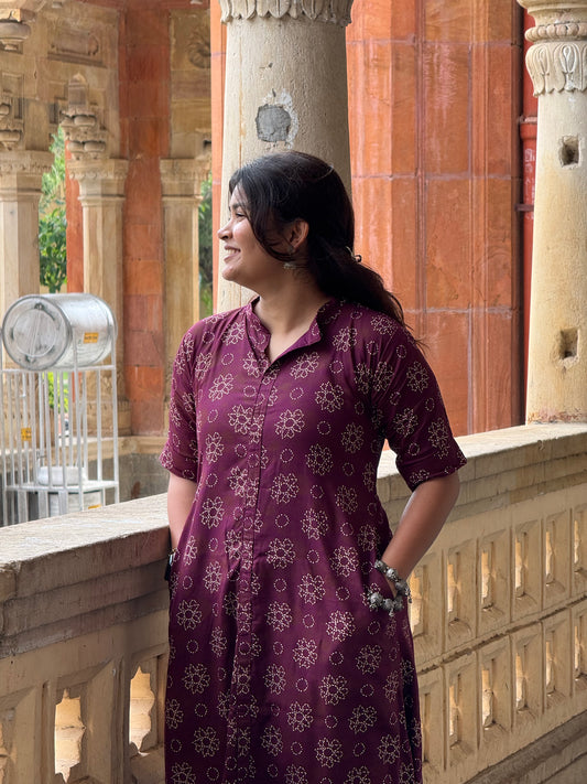 Varnikaa/वर्णिका